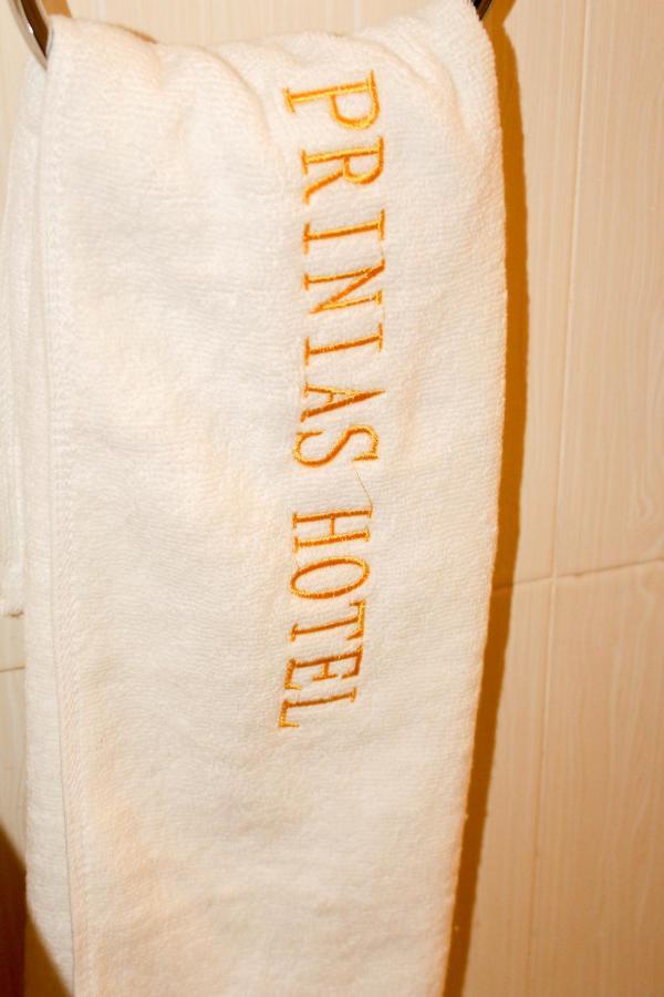 קיסומו Prinias Hotel מראה חיצוני תמונה