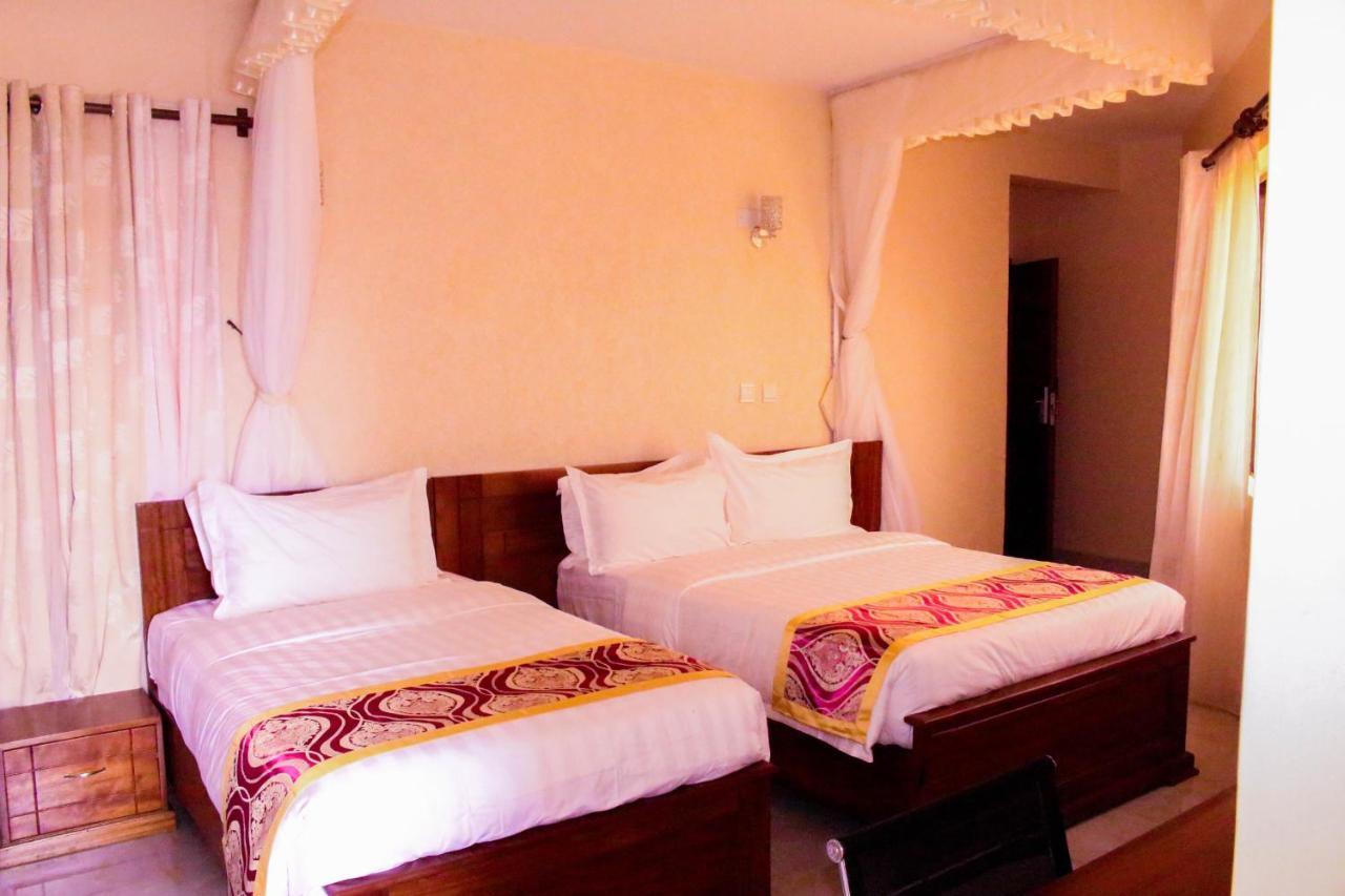 קיסומו Prinias Hotel מראה חיצוני תמונה