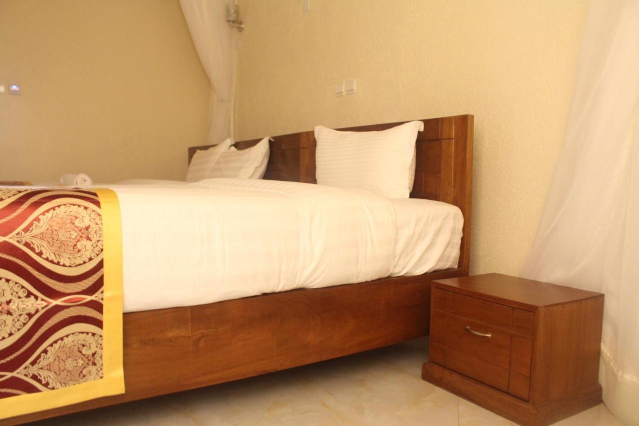 קיסומו Prinias Hotel מראה חיצוני תמונה