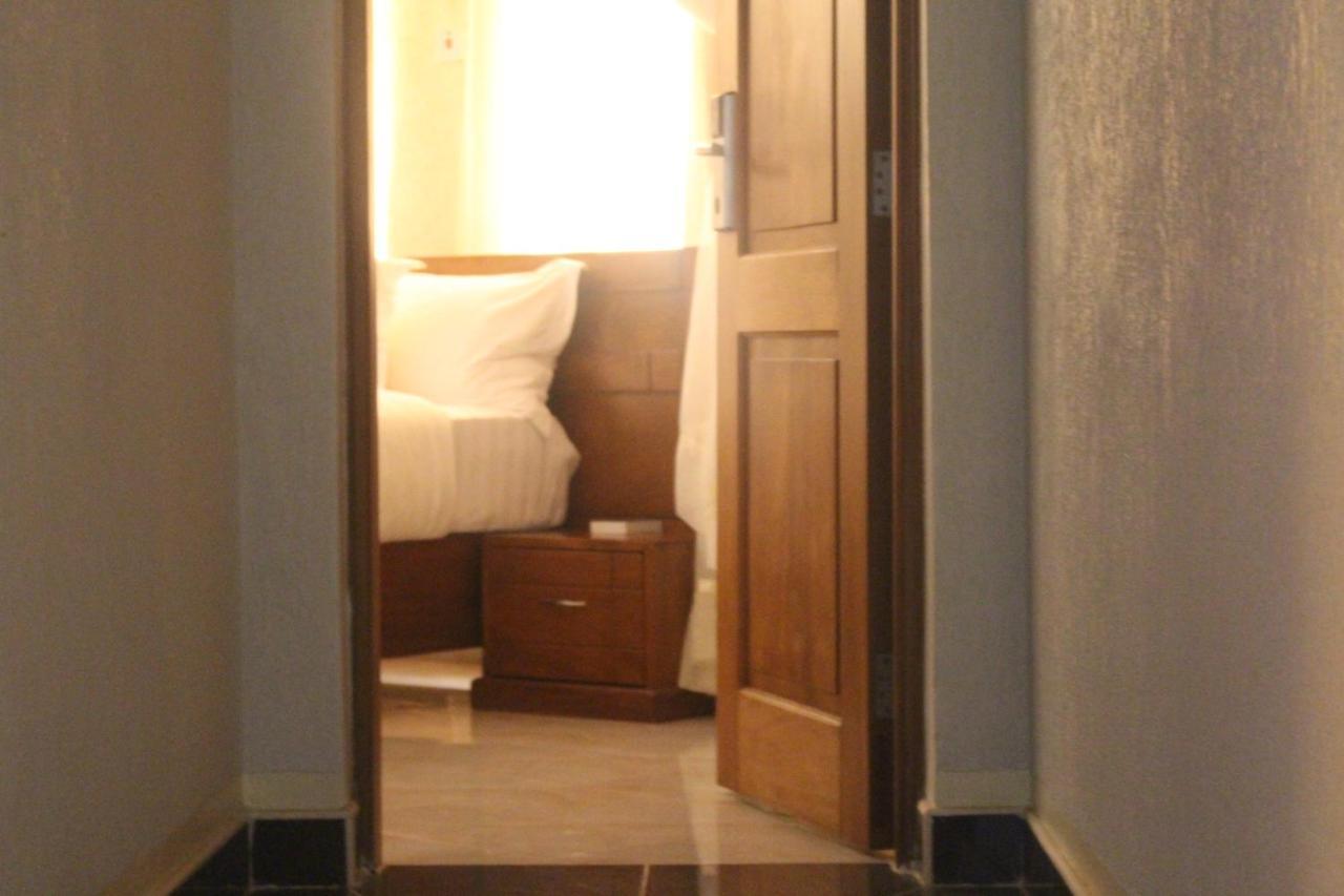 קיסומו Prinias Hotel מראה חיצוני תמונה