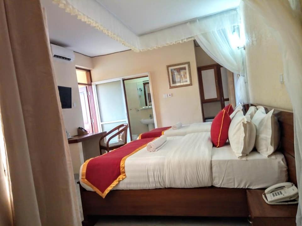 קיסומו Prinias Hotel מראה חיצוני תמונה
